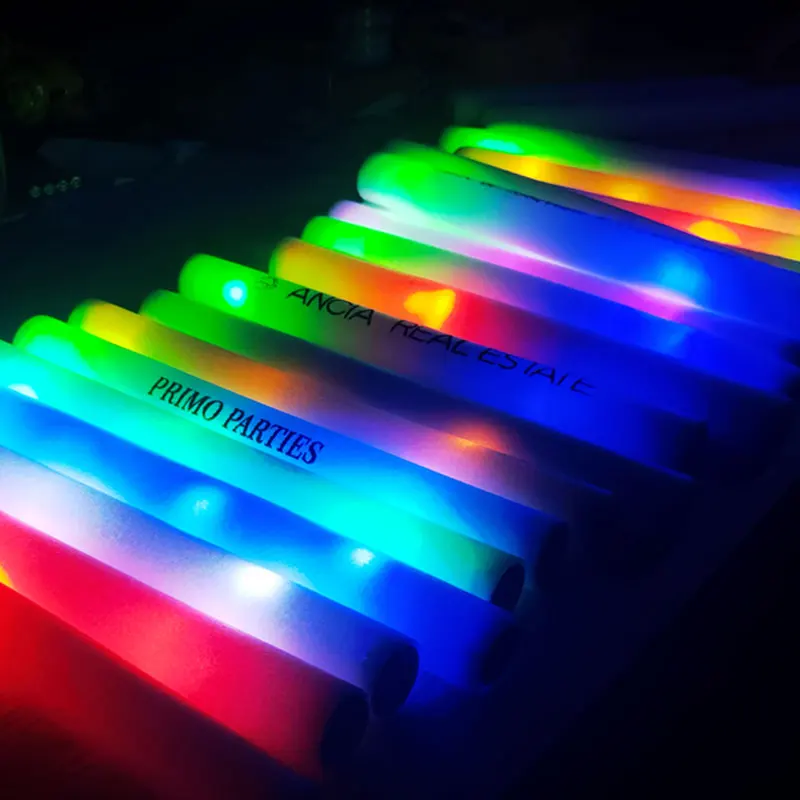 عصي إضاءة LED مضيئة، عصي إسفنج - مراجعة Flashing Led Foam Sticks Party وسعره