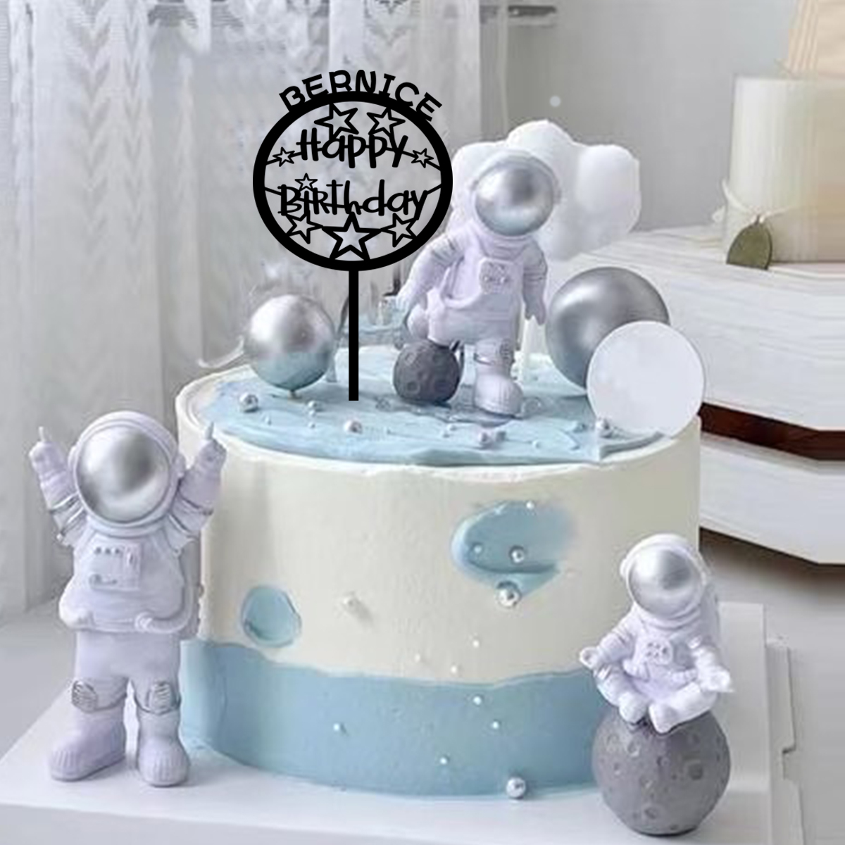 قطعة واحدة من حامل الكيك بتصمي - مراجعة Party Supplies وسعره